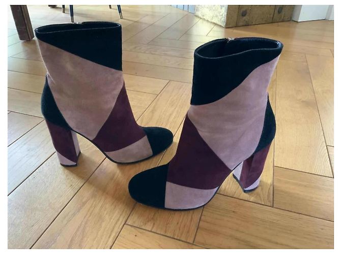 Botines Gianvito Rossi Negro Rosa Burdeos - vista 3