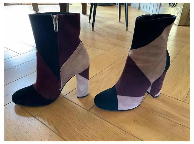 Botines Gianvito Rossi Negro Rosa Burdeos - vista 5