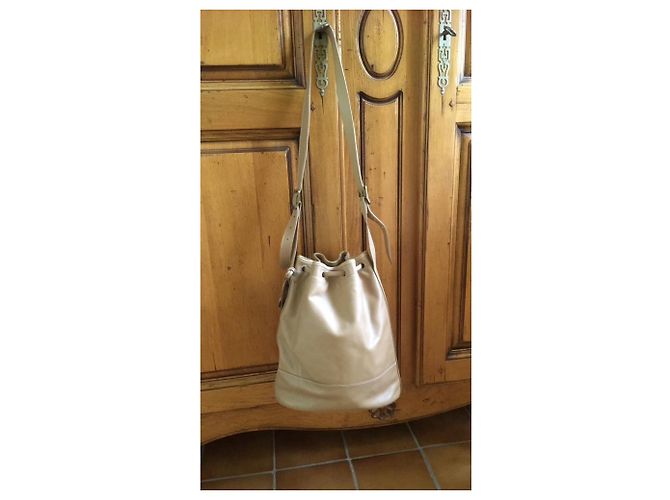 Borsa a secchiello Longchamp in pelle beige - vista 6