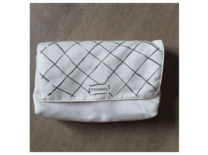 Bolsa Chanel Timeless Rosa Coral em pele de vitelo - vista 10
