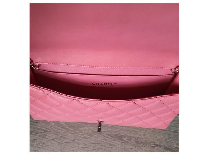 Bolsa Chanel Timeless Rosa Coral em pele de vitelo - vista 2