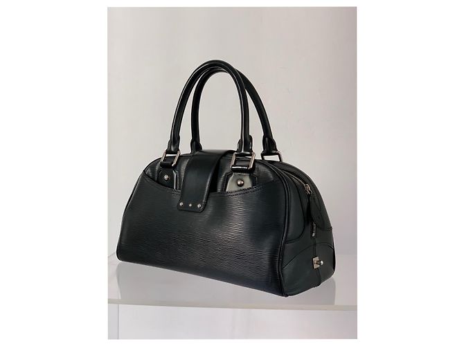 Louis Vuitton Bowling Montaigne GM Nero - vista 11
