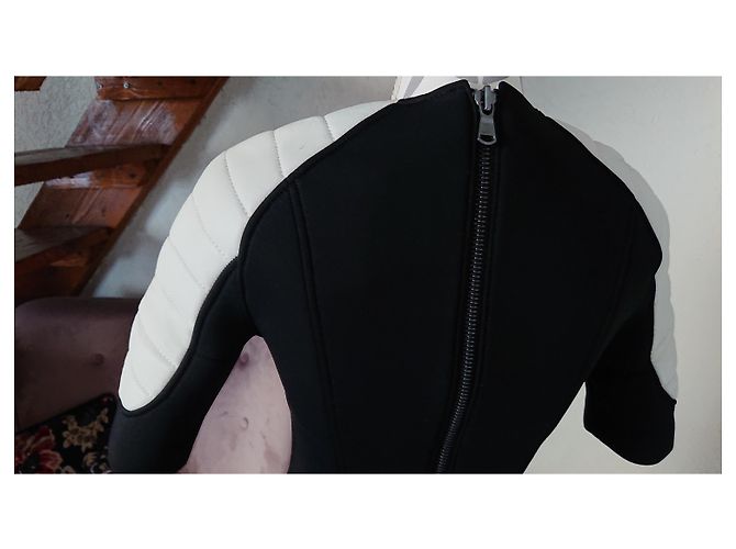 Abito bicolore bianco e nero Pierre Balmain - vista 5