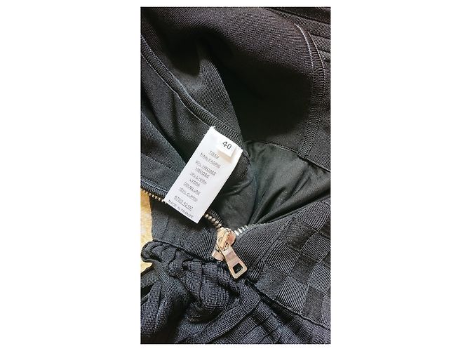 Pierre Balmain Schwarzes Plissee Strickkleid - Ansicht 11
