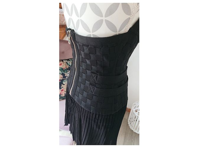 Pierre Balmain Schwarzes Plissee Strickkleid - Ansicht 12