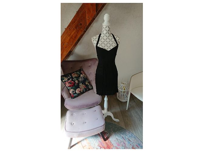 Pierre Balmain Schwarzes Plissee Strickkleid - Ansicht 14