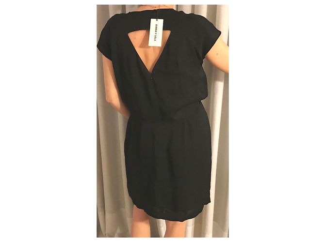 Vestido negro de viscosa Bimba & Lola - vista 3