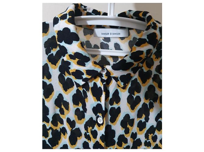 Camisa Samsoe & Samsoe Estampa de Leopardo Viscose Multicor - vista 3