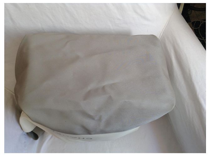 Chanel Tote Bag Cremefarben und Grau aus beschichtetem Canvas Aus weiß - Ansicht 3