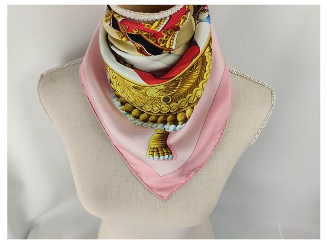 Hermès Plaza de toros Rosa Roja Beige Dorado Azul claro - vista 17