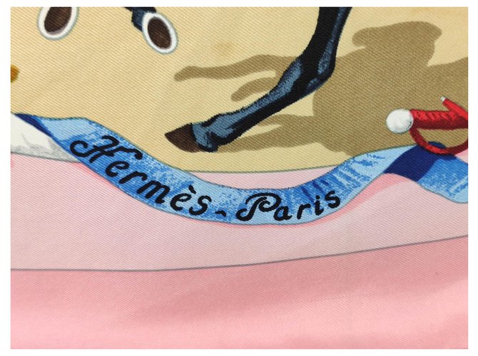 Hermès Plaza de toros Rosa Roja Beige Dorado Azul claro - vista 2