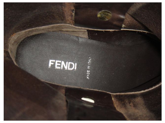 Fendi p Stiefel 39,5 neue Bedingung Dunkelbraun - Ansicht 2