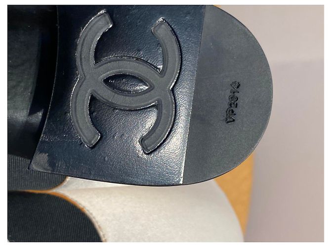 Chanel Lacets Noir Blanc - vue 8