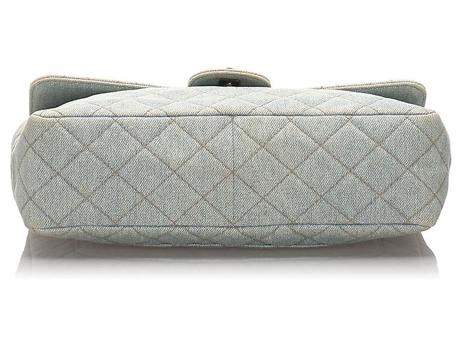 Borsa a patta in denim Matelasse blu Chanel - vista 4