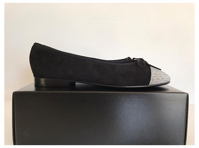 Chanel Hermosas bailarinas con logo 3D Negro Blanco - vista 5