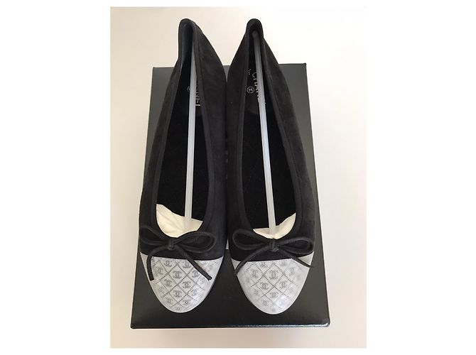 Chanel Hermosas bailarinas con logo 3D Negro Blanco - vista 7