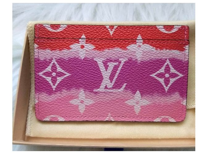 Louis Vuitton Tarjetero nuevo LV Roja - vista 5