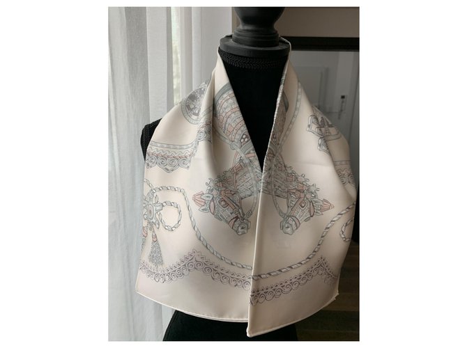 Hermès Bufandas de seda Crema - vista 6