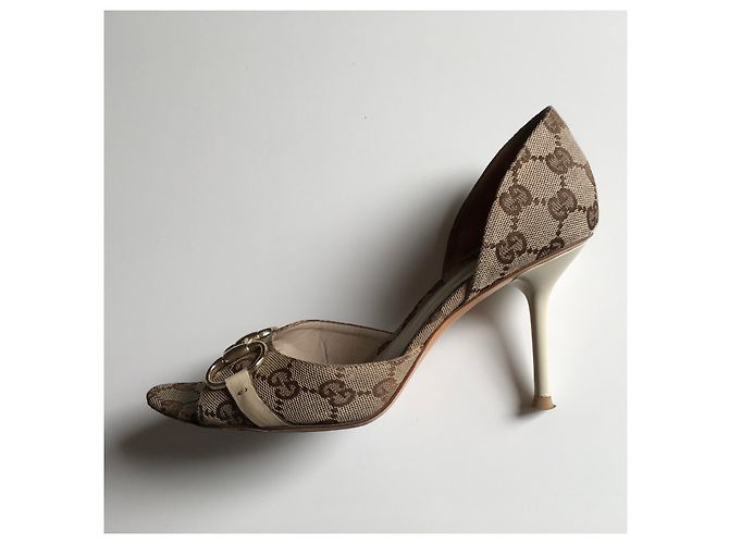 Gucci Tacones - vista 2