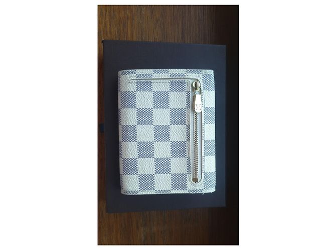 Cartera Louis Vuitton Koala Damier Azur Blanco - vista 2