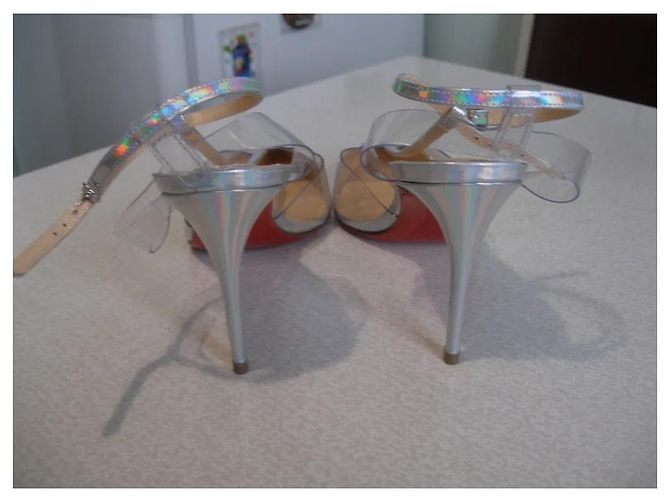 Sandali Christian Louboutin Argentati in Pelle - vista 2