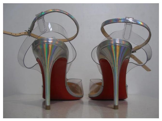 Sandali Christian Louboutin Argentati in Pelle - vista 4