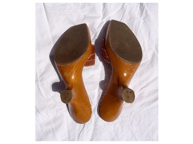 Mules Sergio Rossi in pelle marrone con tacco curvo - vista 6