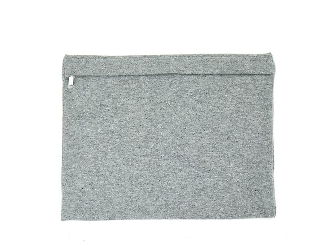 Chanel GREY CASHMERE TRAVEL SET Gris - vue 4