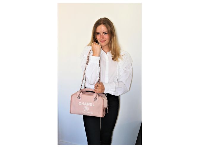 Chanel Deauville Bowling Pink - view 9