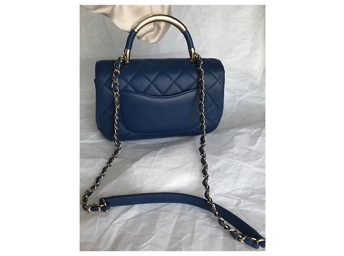 Chanel Medium Top Handle Flap Bag mit Karte, Box, Staubbeutel Blau Dunkelblau - Ansicht 10
