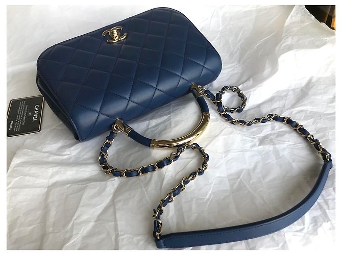Chanel Medium Top Handle Flap Bag mit Karte, Box, Staubbeutel Blau Dunkelblau - Ansicht 12
