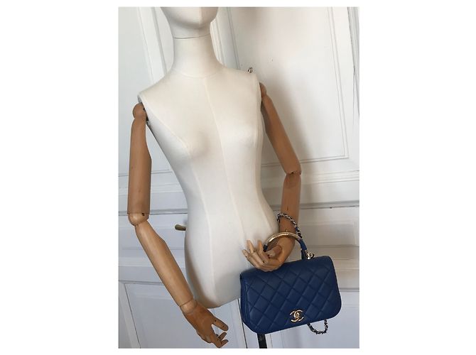 Chanel Medium Top Handle Flap Bag mit Karte, Box, Staubbeutel Blau Dunkelblau - Ansicht 21