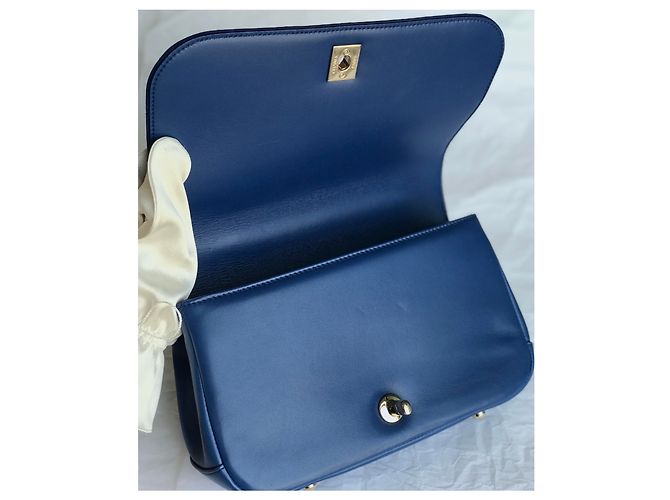 Chanel Medium Top Handle Flap Bag mit Karte, Box, Staubbeutel Blau Dunkelblau - Ansicht 25