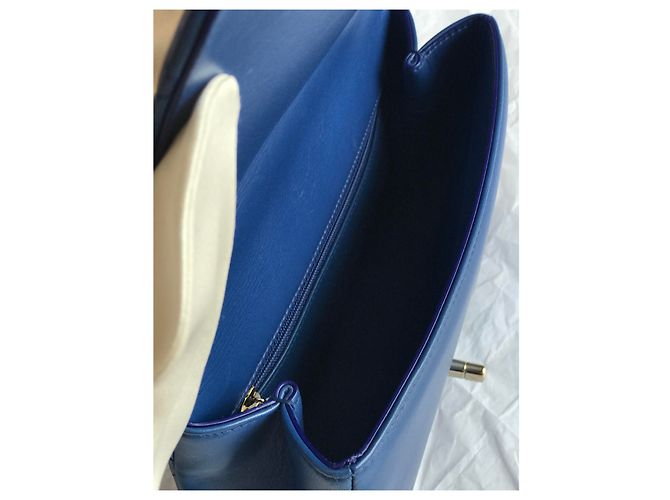 Chanel Medium Top Handle Flap Bag mit Karte, Box, Staubbeutel Blau Dunkelblau - Ansicht 27