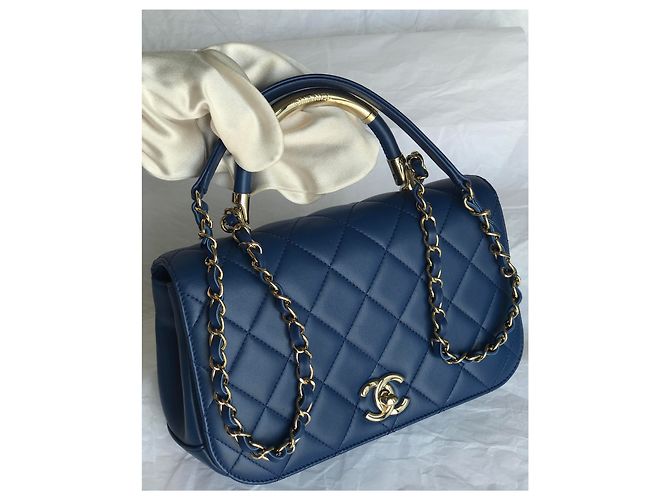 Chanel Medium Top Handle Flap Bag mit Karte, Box, Staubbeutel Blau Dunkelblau - Ansicht 5