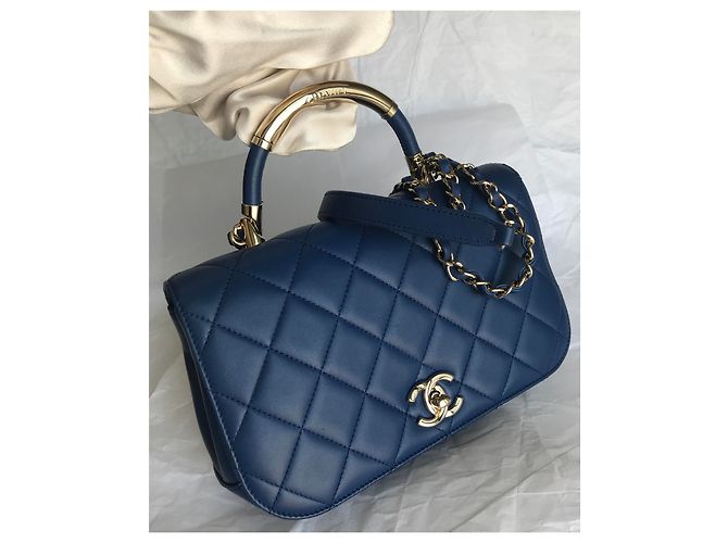 Chanel Medium Top Handle Flap Bag mit Karte, Box, Staubbeutel Blau Dunkelblau - Ansicht 8