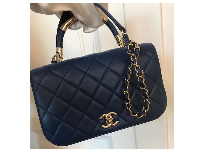 Chanel Medium Top Handle Flap Bag mit Karte, Box, Staubbeutel Blau Dunkelblau - Ansicht 9