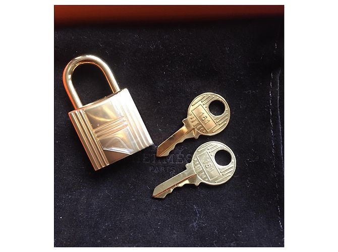 Hermès goldenes Vorhängeschloss für Birkin oder Kelly Handtasche Neu - Ansicht 2