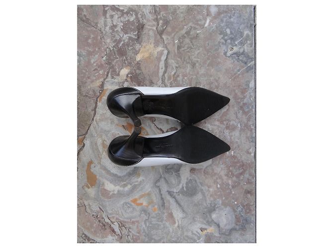 Salvatore Ferragamo Leder Pumps Schwarz Weiß - Ansicht 8