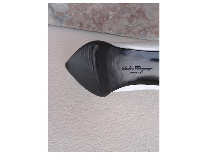 Salvatore Ferragamo Leder Pumps Schwarz Weiß - Ansicht 9
