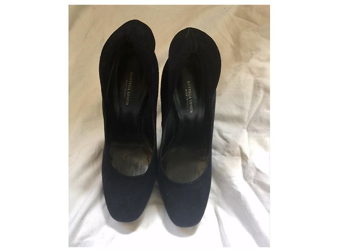 Décolleté Bottega Veneta in scamosciato blu navy - vista 6