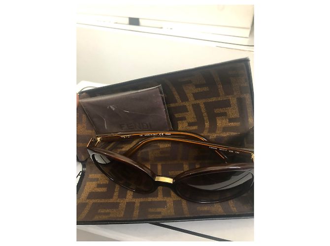 Fendi Sonnenbrille - Ansicht 2