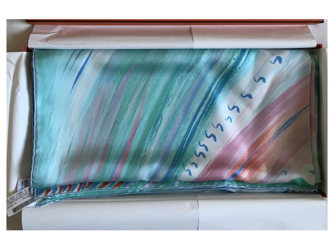 Hermès Larubizana - Le Bouclier de la Beaute Schal 140 Mehrfarben - Ansicht 2