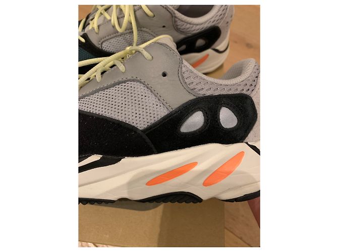 Adidas Yeezy boost wave runner 700 solid grey Noir Orange Gris Vert foncé - vue 10