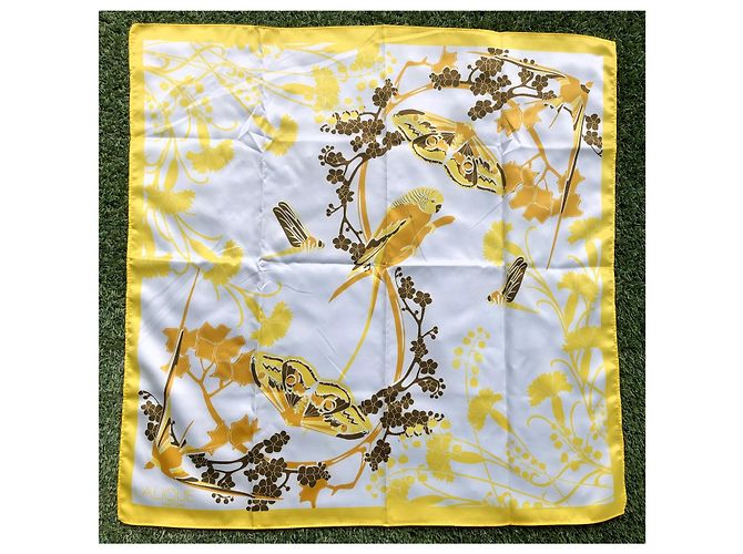 Set profumo e sciarpa LALIQUE - vista 4