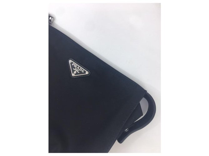 Prada Clutch aus Leder und Polyamid Schwarz - Ansicht 2