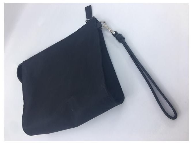 Prada Clutch aus Leder und Polyamid Schwarz - Ansicht 5