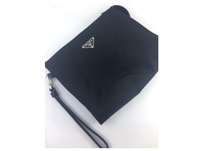 Prada Clutch aus Leder und Polyamid Schwarz - Ansicht 8