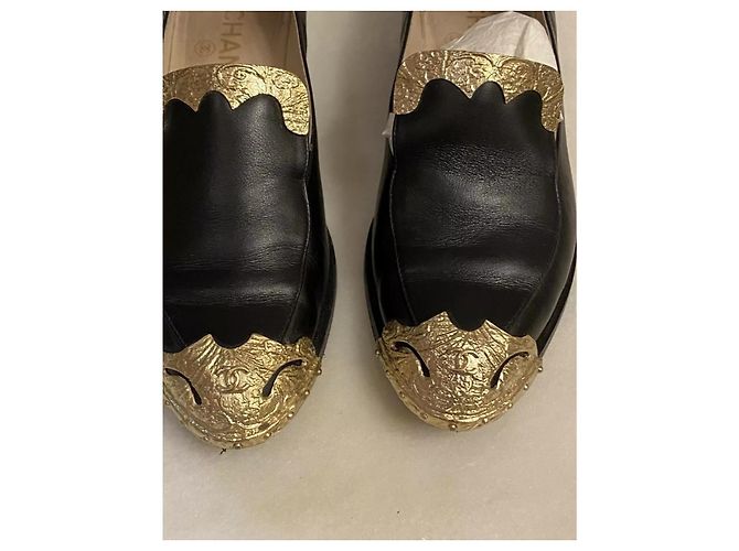 Mocassini Chanel Dallas in pelle Scarpe Sz 37 Nero D'oro - vista 3