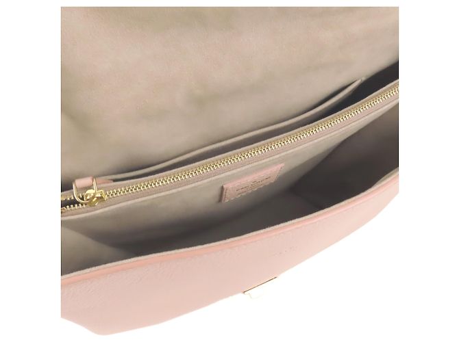 Louis Vuitton Taurillon Rosa Volta - vista 4